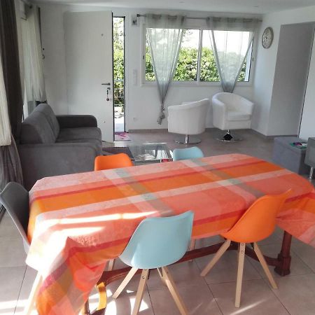 Appartamento Au domaine de Léa Hyères Esterno foto